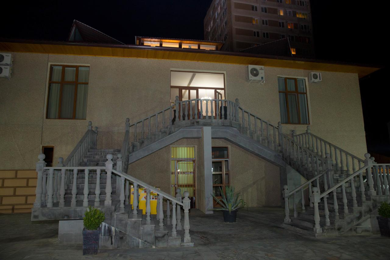 Eridana Hotel Ereván Exterior foto